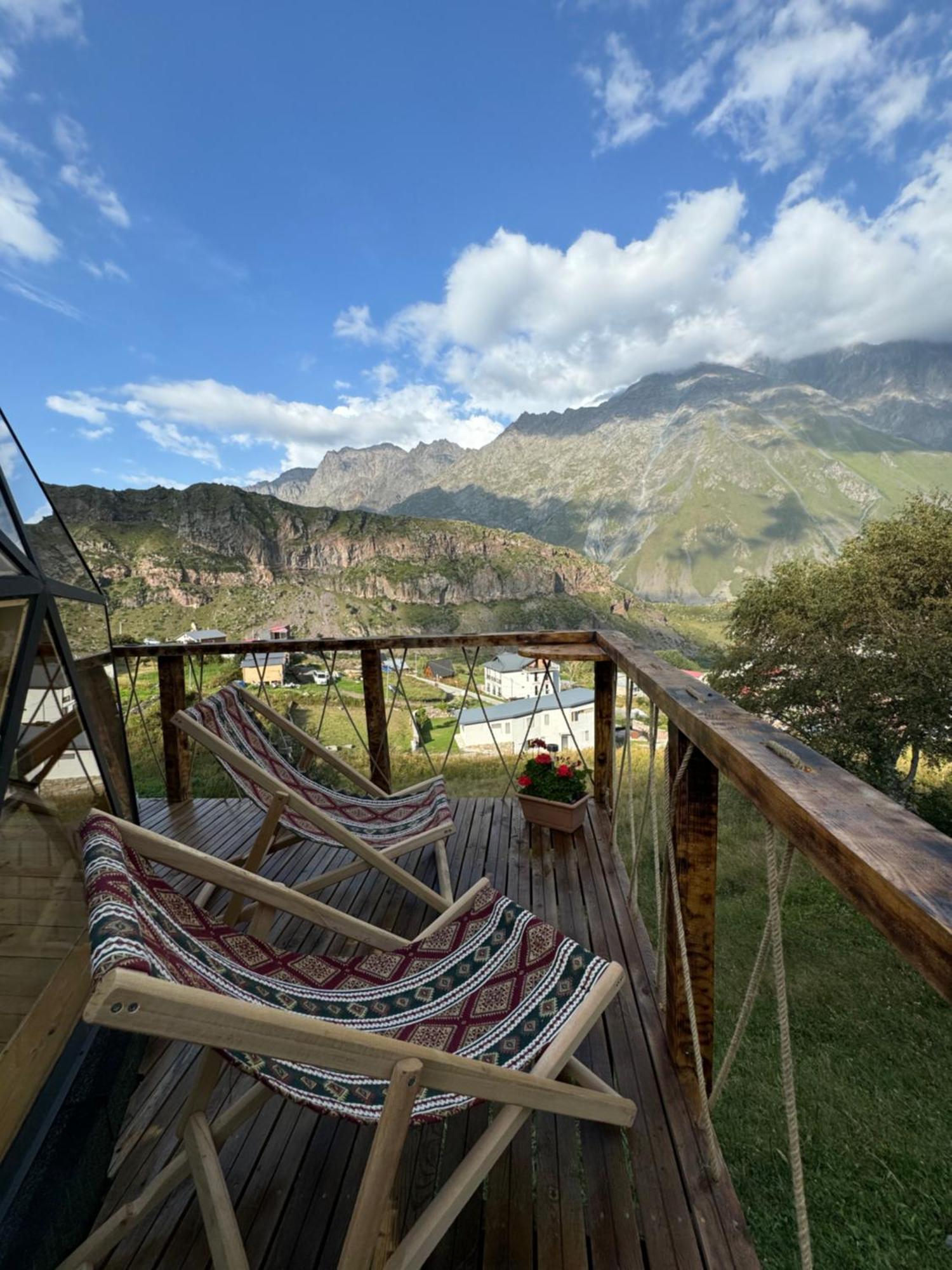 Glamping Emerald Kazbegi Exterior foto