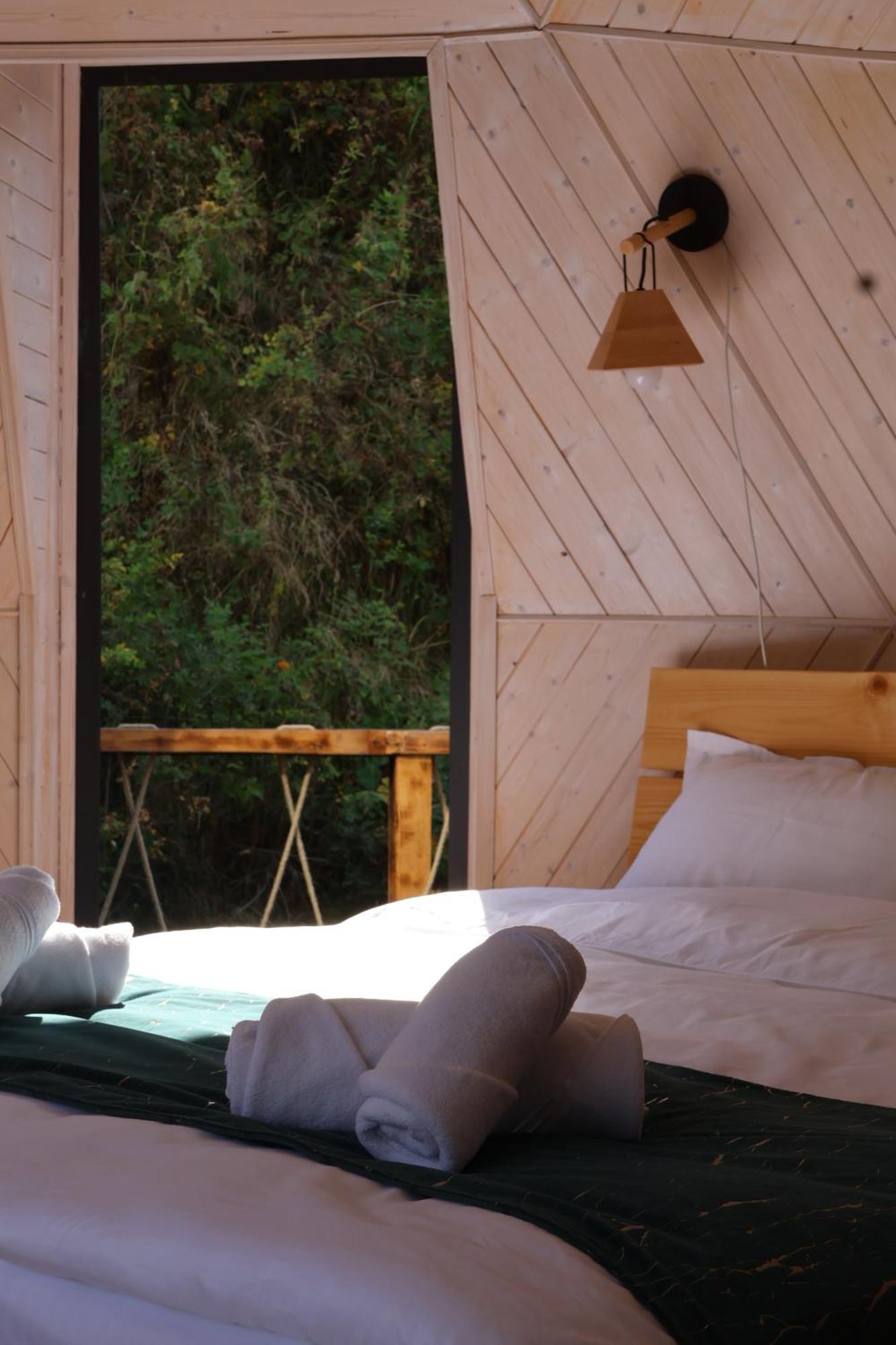 Glamping Emerald Kazbegi Exterior foto
